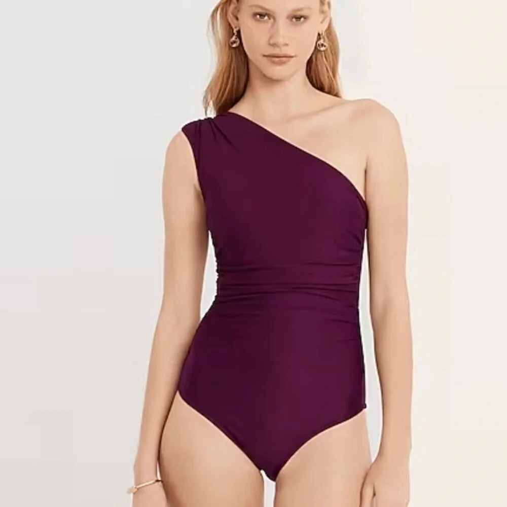 J. Crew Ruched One-Shoulder One-Piece
Swimsuit Iris Purple 14 UPF 50 Padding